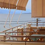 شقة فندقية G. Kiapekou