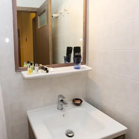 G. Kiapekou 公寓式酒店 卢特拉艾季普苏