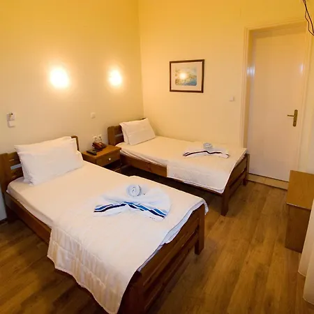 G. Kiapekou 公寓式酒店