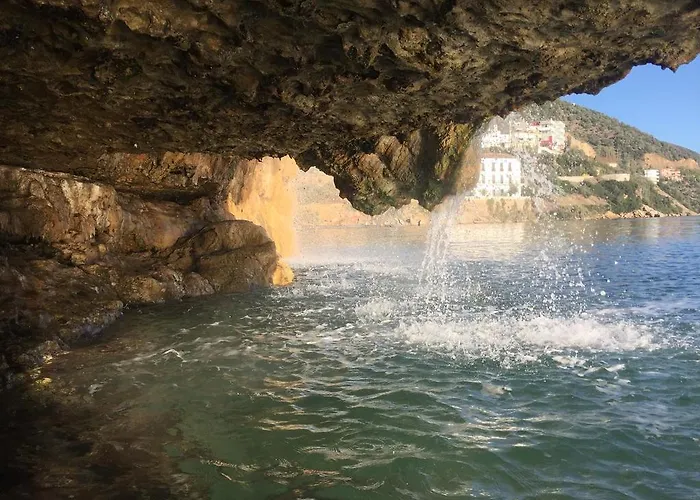 G. Kiapekou Aparthotel Loutra Edipsou (Evia)